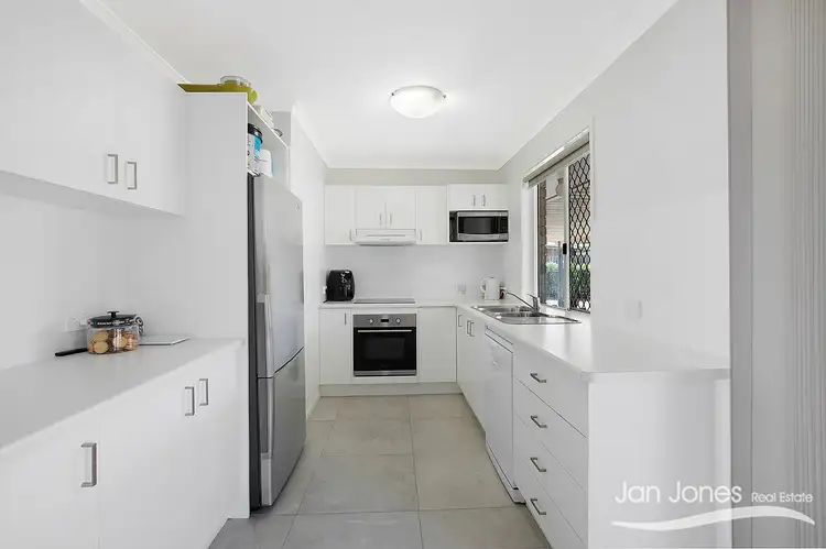 Sixth view of Homely house listing, 5 Samantha Ct, Deception Bay QLD 4508