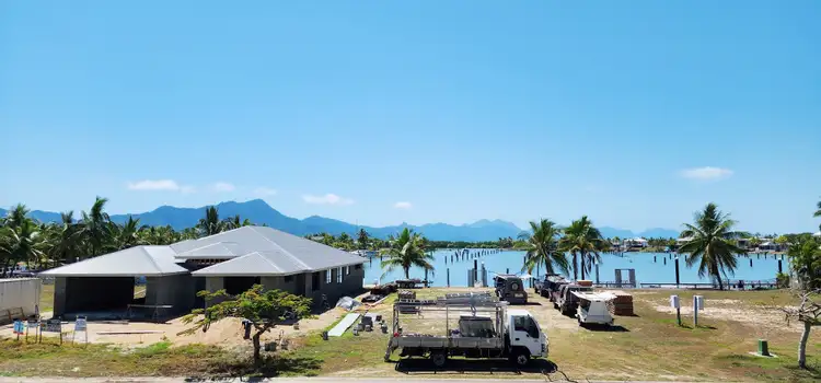 Fifth view of Homely unit listing, Unit 4/10-14 Poinciana Bvd, Cardwell QLD 4849