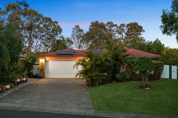 1 Beamont Pl, Forest Lake QLD 4078