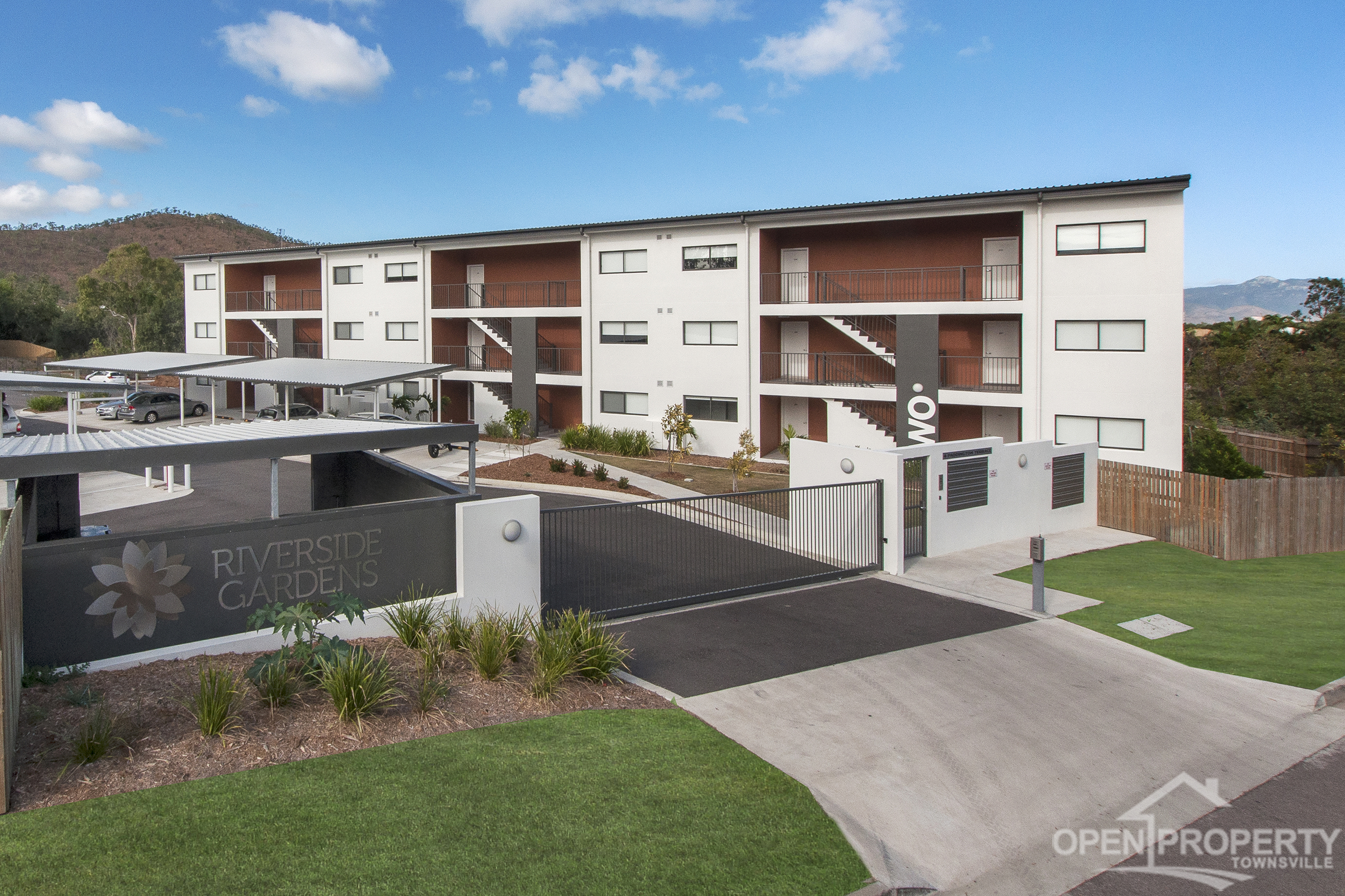 Unit 803/281A Riverside Bvd, Douglas QLD 4814
