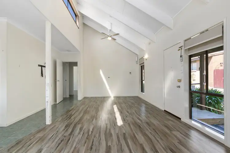 Sixth view of Homely unit listing, Unit 3/8-10 Roseneath St, Traralgon VIC 3844