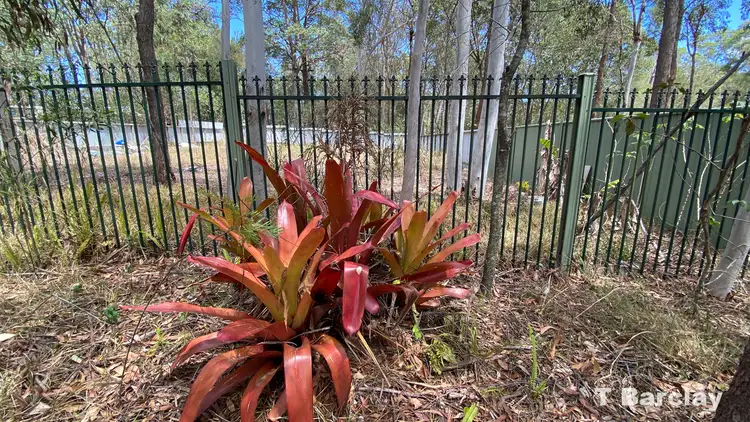 28 Shore St, Russell Island QLD 4184
