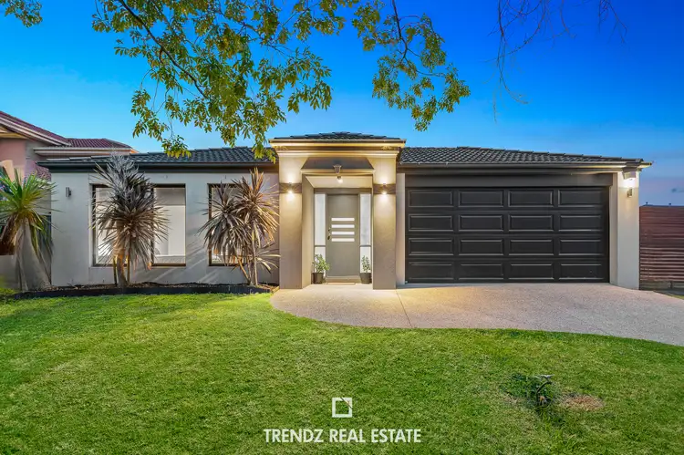 18 Braybrook Dr, Narre Warren South VIC 3805