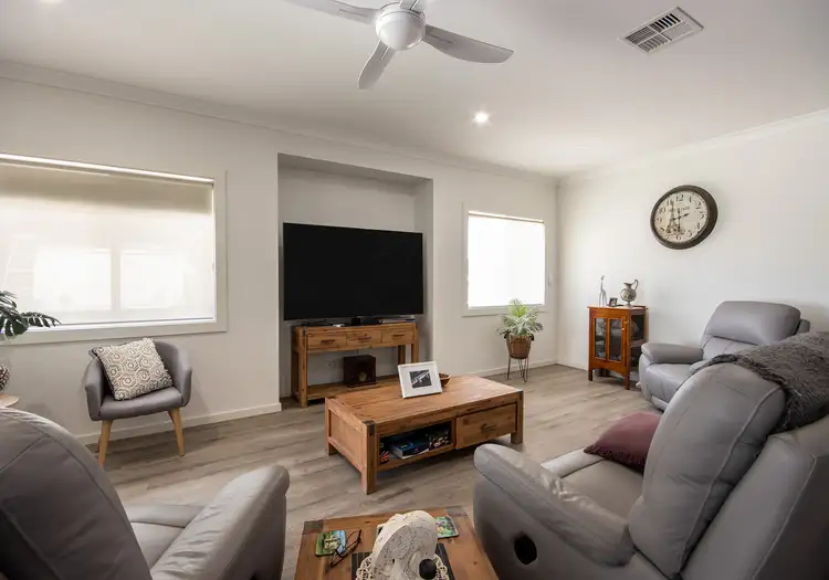Second view of Homely house listing, 5 Bowyer Ct, Moonta Bay SA 5558