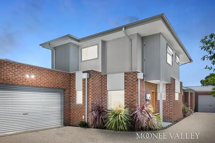 Main view of Homely townhouse listing, 2/18 Robson Avenue, Avondale Heights VIC 3034