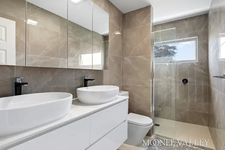Fifth view of Homely townhouse listing, 2/18 Robson Avenue, Avondale Heights VIC 3034