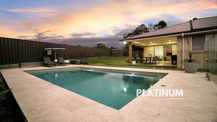 2 Ball Cl, St Georges Basin NSW 2540