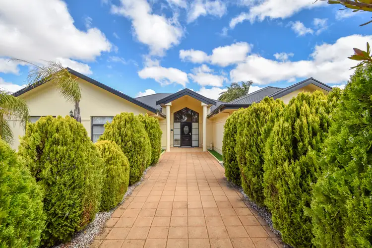 32 Creek St, Jamestown SA 5491