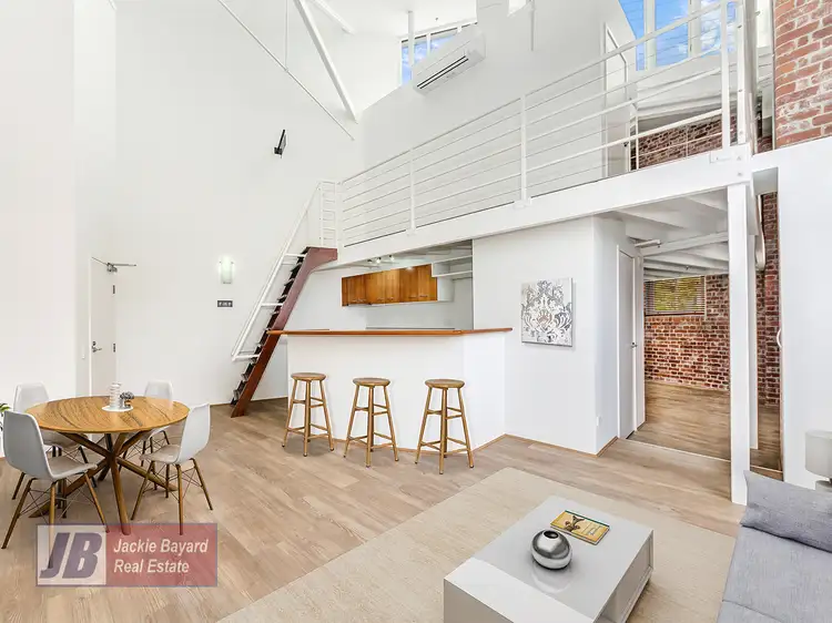 53 Vernon Tce, Teneriffe QLD 4005