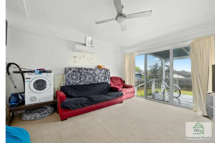 Fifth view of Homely house listing, 11 Harvey St, Newborough VIC 3825