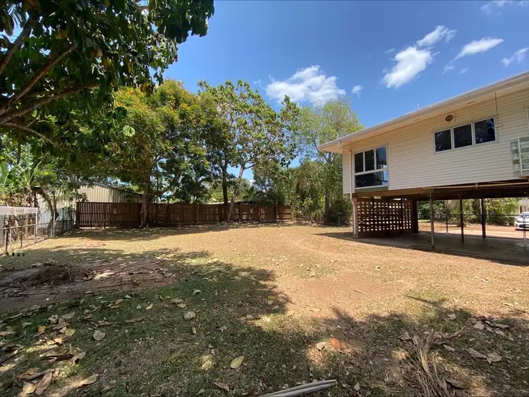 Fifth view of Homely house listing, 1 Merluna Pl, Trunding QLD 4874