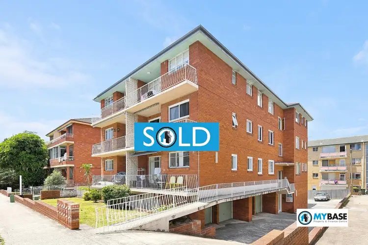 Main view of Homely unit listing, 6/85-87 Queens Rd, Hurstville NSW 2220