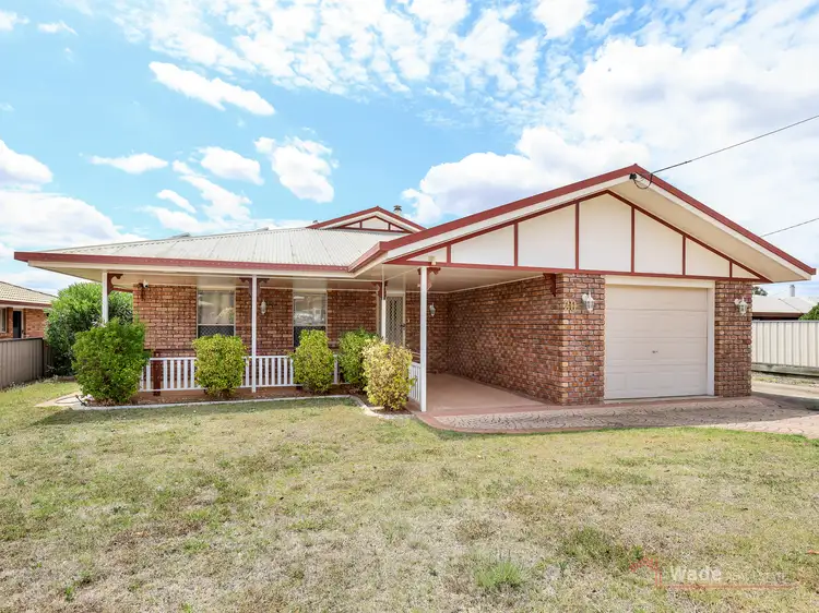 20 Ross St, Warwick QLD 4370