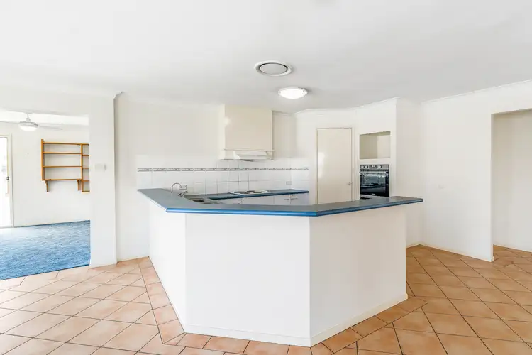 Sixth view of Homely house listing, 2 Grande Close, Singleton NSW 2330
