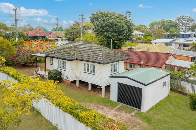 6 Florence St, Brighton QLD 4017