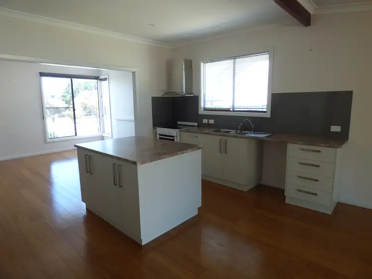 Fifth view of Homely house listing, 7 Caw St, Merredin WA 6415
