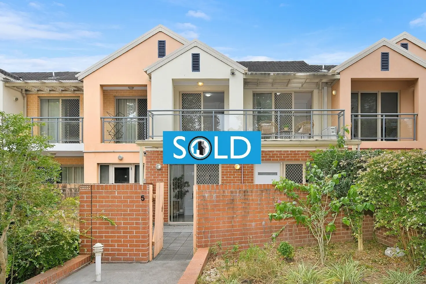 Main view of Homely townhouse listing, 5/68-72 Second Ave, Campsie NSW 2194
