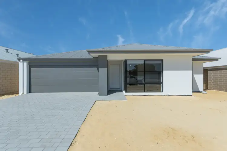 18 Amur Way, Alkimos WA 6038