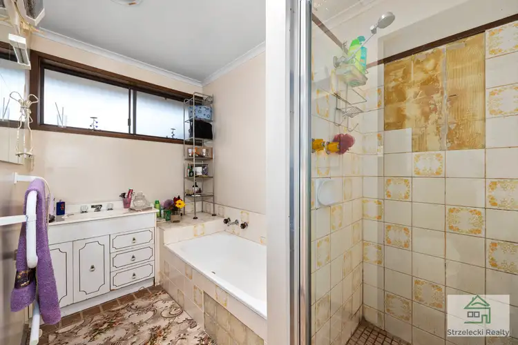 Seventh view of Homely unit listing, Unit 2/2A Alexander Ave, Moe VIC 3825