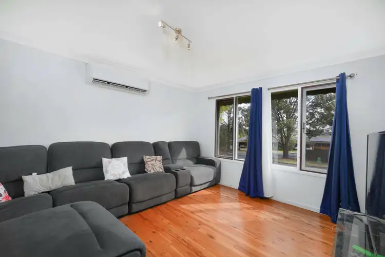 Second view of Homely house listing, 28 Pinaroo Cres, Bradbury NSW 2560