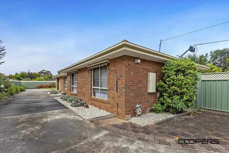Unit 1/8 Brennan St, Melton South VIC 3338