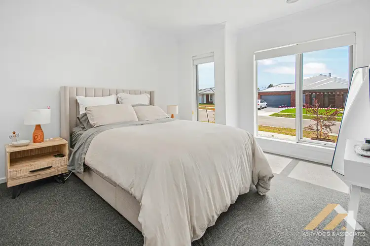 Sixth view of Homely house listing, 1 Flycatcher Way, Bairnsdale VIC 3875