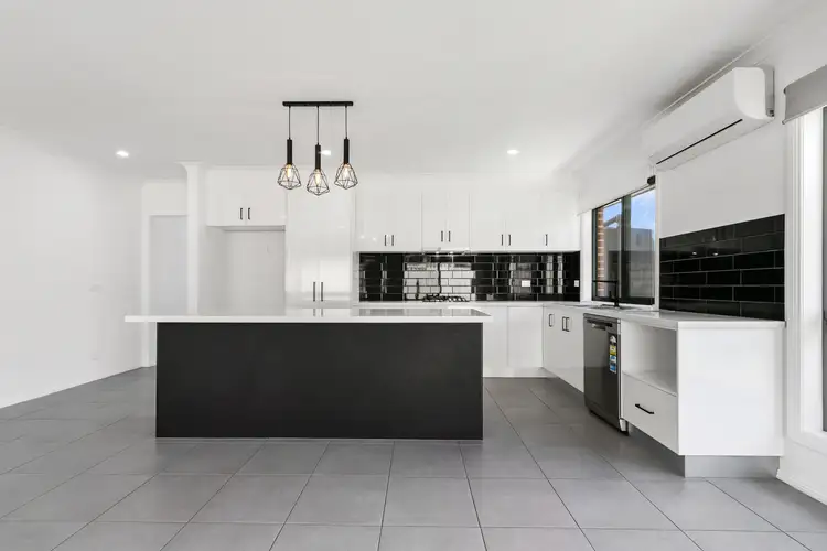 Fifth view of Homely house listing, 2B Jaz Cl, Traralgon VIC 3844