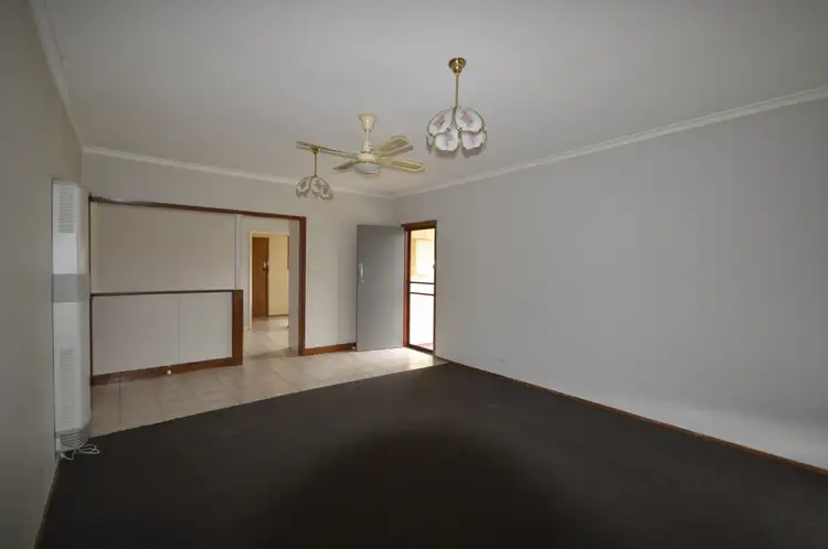 Fifth view of Homely house listing, 3 Little Cres, Traralgon VIC 3844