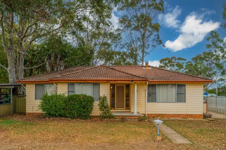 14 Mitchell St, North Rothbury NSW 2335