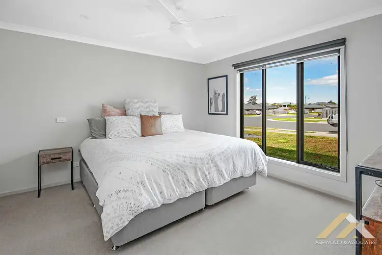 Fifth view of Homely house listing, 31 Mccallum Dr, Eastwood VIC 3875