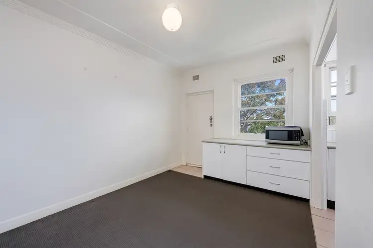Fourth view of Homely unit listing, Unit 18/76 Parkway Ave, Cooks Hill NSW 2300
