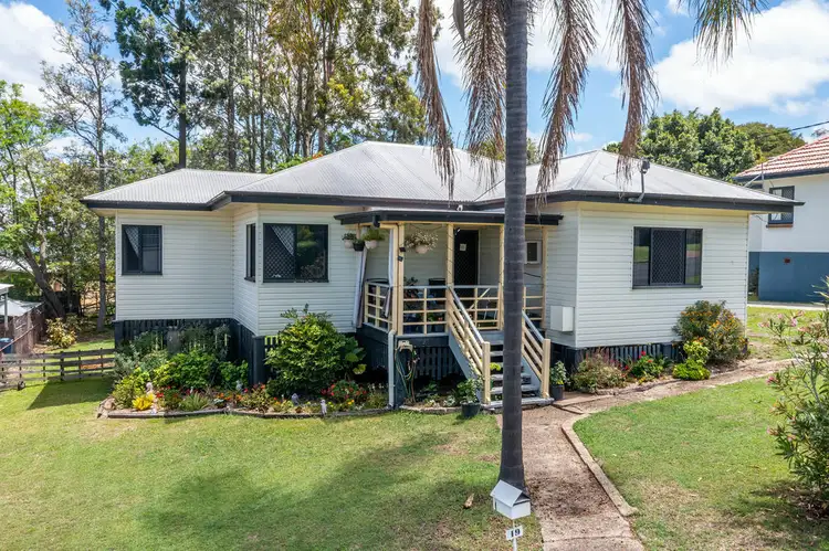 19 Idolwood St, Eastern Heights QLD 4305