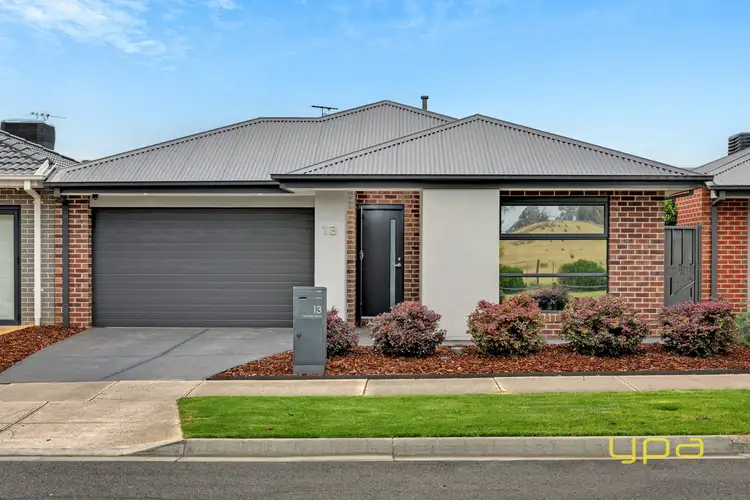 13 Goadby Dr, Mernda VIC 3754