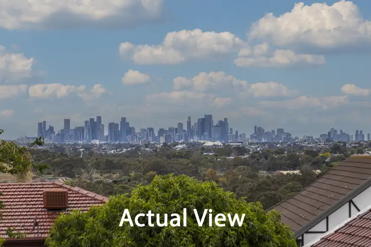 8 Avalon Court, Avondale Heights VIC 3034