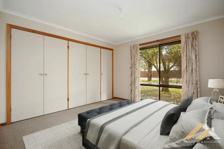 Sixth view of Homely unit listing, Unit 2/156 Bullumwaal Road, Wy Yung VIC 3875