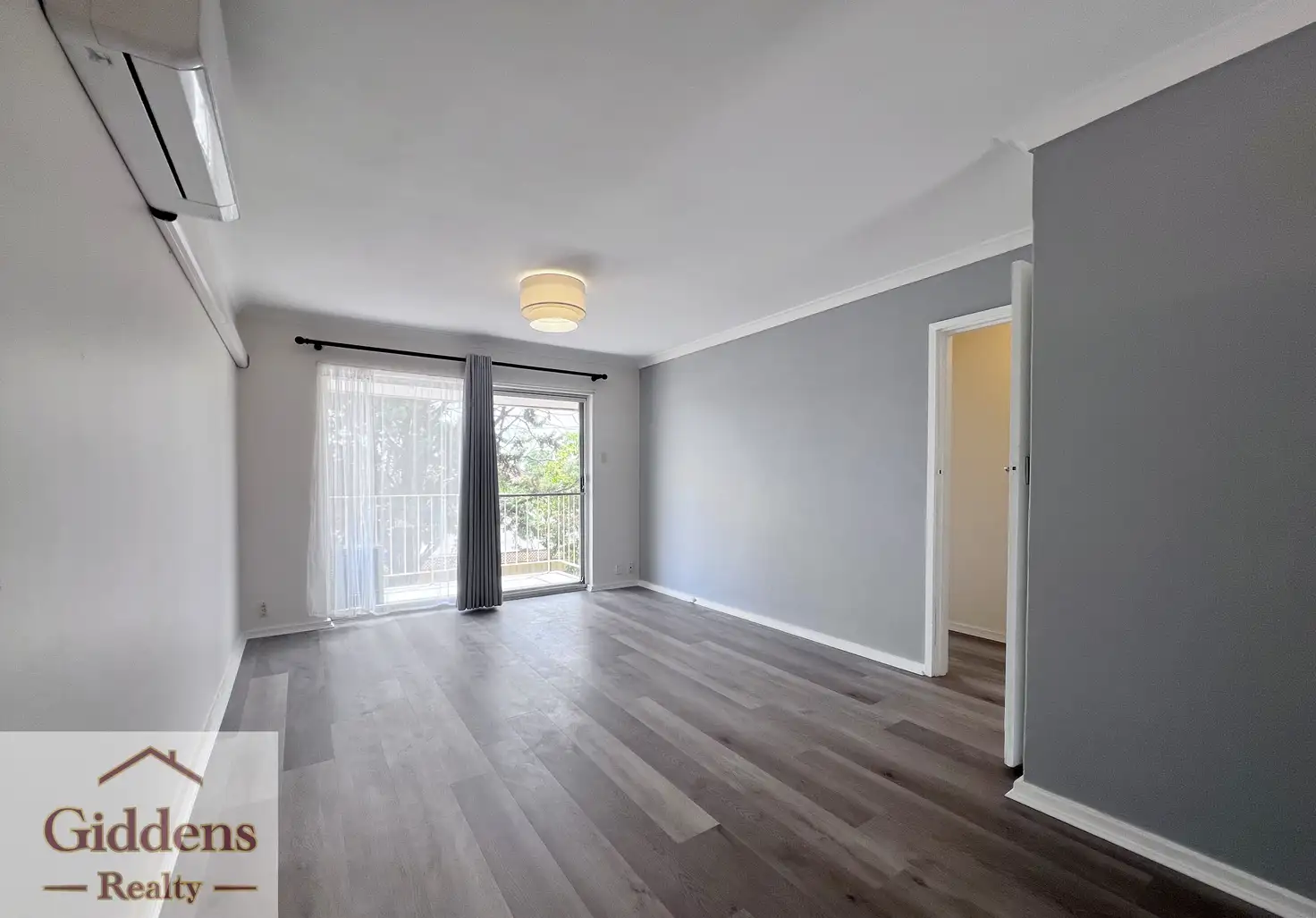 Main view of Homely unit listing, Unit 10/252 Spencer Rd, Thornlie WA 6108