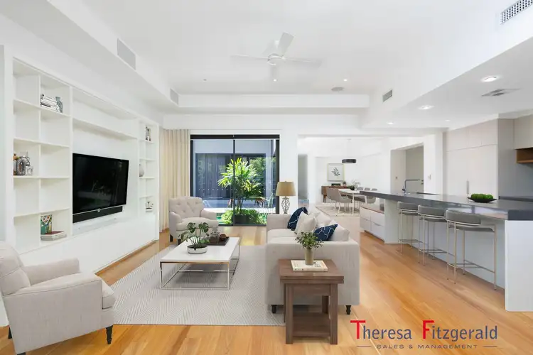 39B Castlebar St, Kangaroo Point QLD 4169