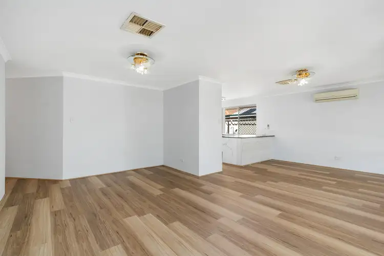 Fifth view of Homely house listing, 17 Bronzewing St, Huntingdale WA 6110