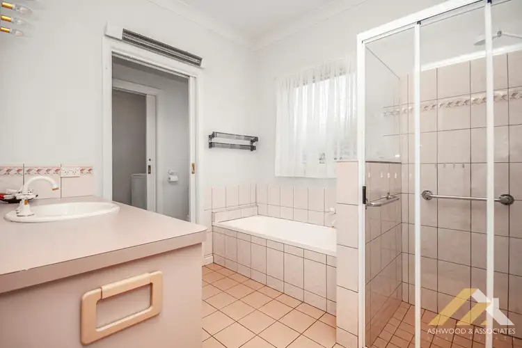 Sixth view of Homely unit listing, Unit 3/72 Mitchell St, Bairnsdale VIC 3875