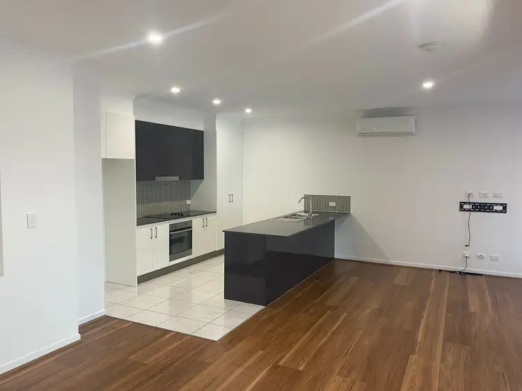 Fourth view of Homely townhouse listing, Unit 8/291 Main Rd, Wellington Point QLD 4160