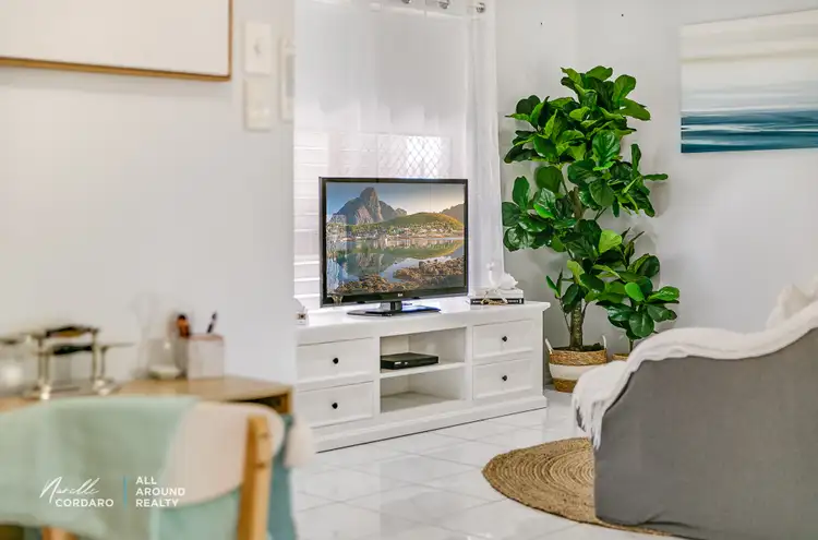 Second view of Homely house listing, 32 Pimpala Cres, Bongaree QLD 4507