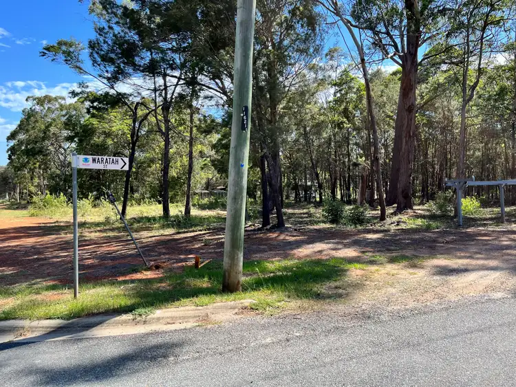 2 Waratah St, Russell Island QLD 4184