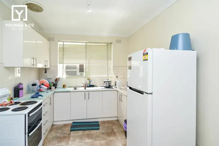 Fifth view of Homely flat listing, 14 Erskine St, Shepparton VIC 3630