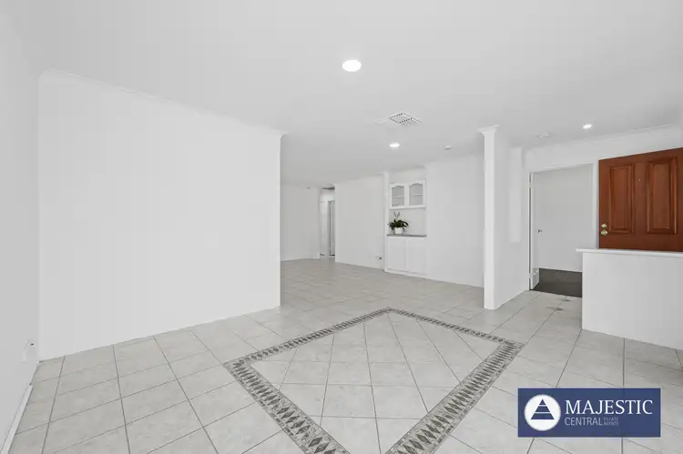 Second view of Homely house listing, 8 Selway Place, Brentwood WA 6153