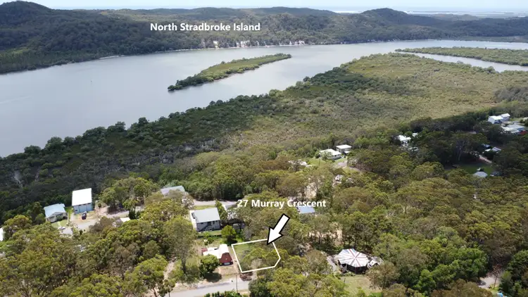 27 Murray Cres, Russell Island QLD 4184
