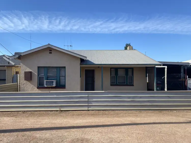 148 Esmond Rd, Port Pirie SA 5540