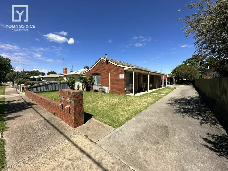 Unit 1/24 Leithen St, Shepparton VIC 3630