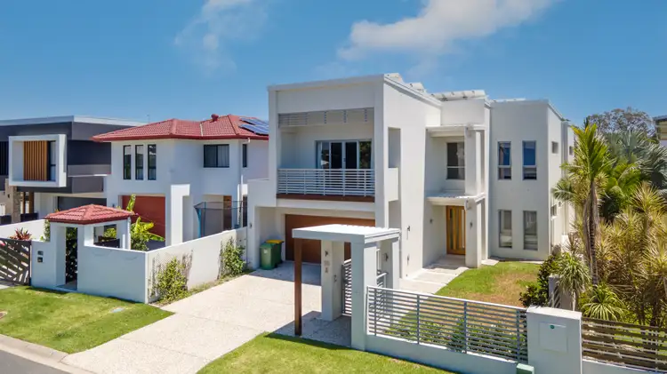 Third view of Homely house listing, 10A Harbourvue Ct, Helensvale QLD 4212