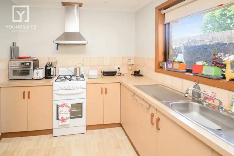 Fourth view of Homely unit listing, Unit 5/13-14 Clydesdale Ct, Mooroopna VIC 3629