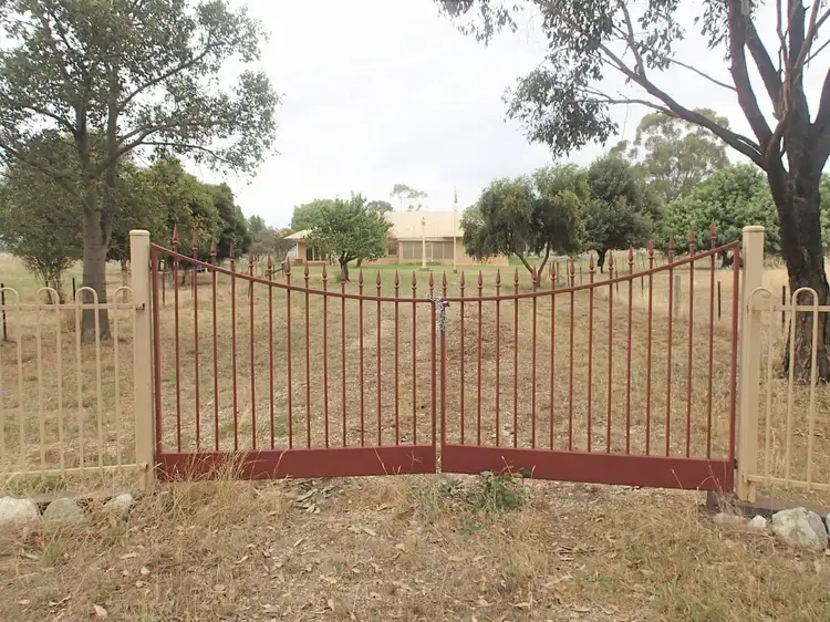 'Ellerslie'/136 Bullecourt Rd, Corowa NSW 2646